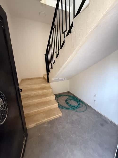 12 bedroom villa in Al Janadriyah 2