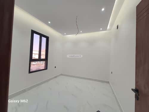 3 bedroom apartment in Al Marwa 4