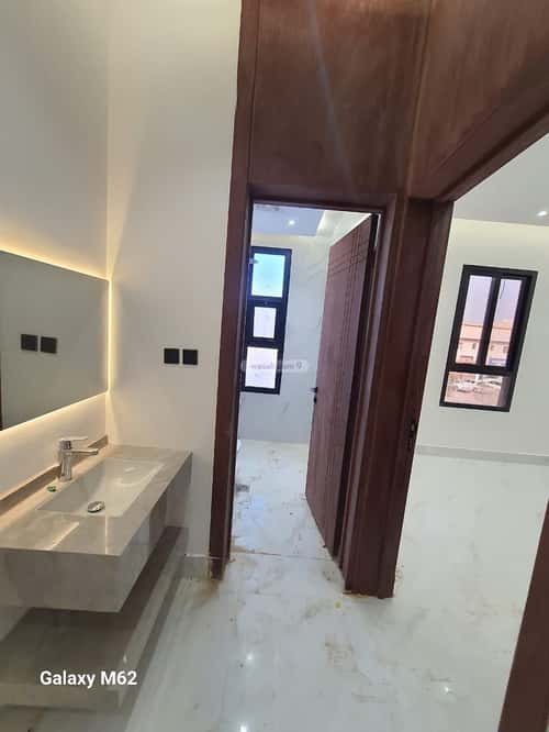 3 bedroom apartment in Al Marwa 3