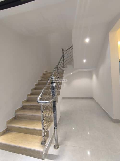 5 bedroom apartment in Taibah 2