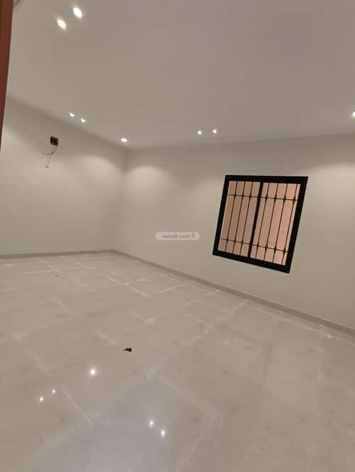 4 bedroom floor in Okaz 2