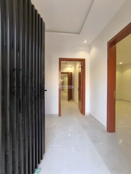 4 bedroom floor in Okaz 6