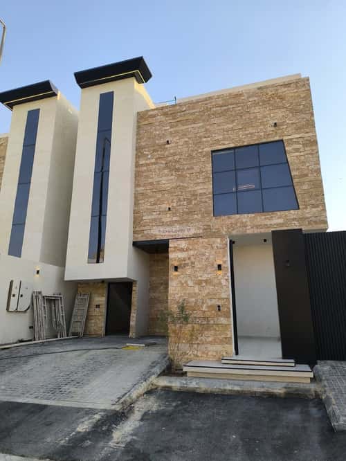 4 bedroom floor in Badr 3