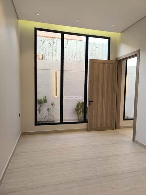 4 bedroom floor in Badr 7