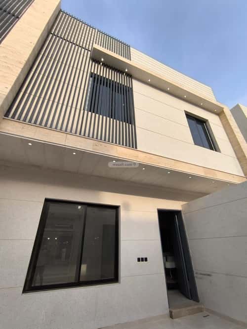 5 bedroom villa in Okaz 2
