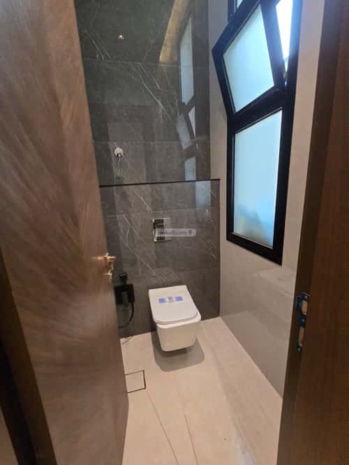 6 bedroom villa in Al Munsiyah 4