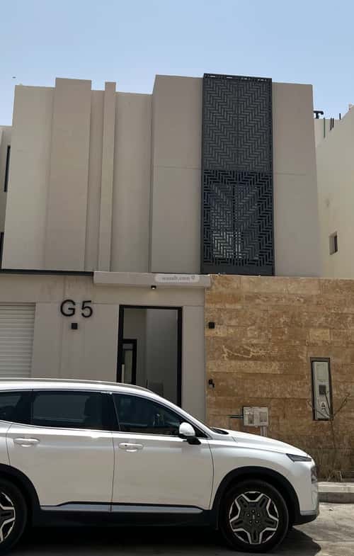6 bedroom villa in Al Yasmin 4