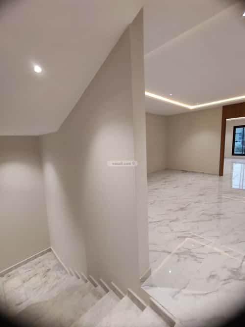 6 bedroom villa in Al Aridh 5