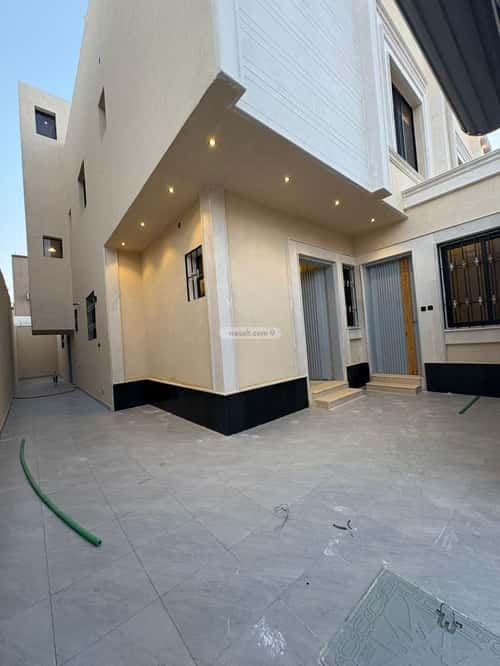 6 bedroom villa in Al Uraija Al Gharbi 4