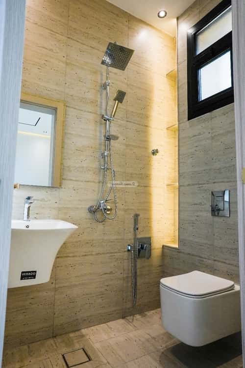 4 bedroom apartment in Dhahrat Laban 10