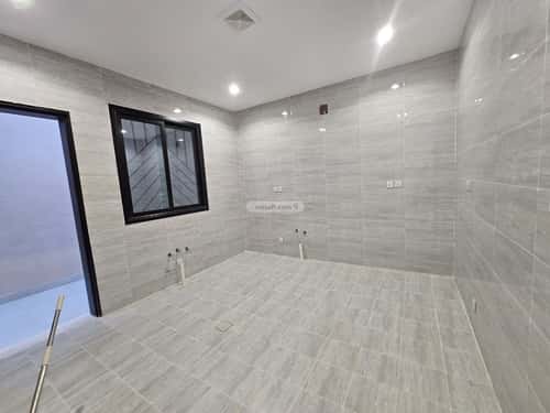 3 bedroom floor in Dirab 3