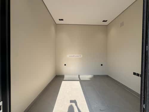 4 bedroom floor in Ishbiliyah 2