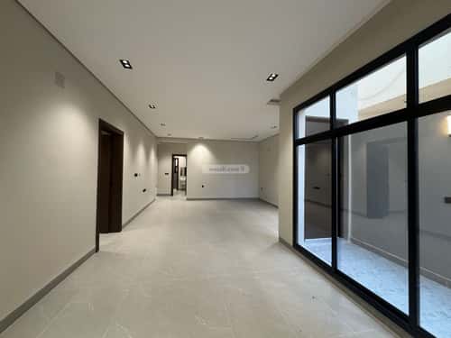 4 bedroom floor in Ishbiliyah 5