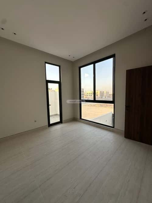 6 bedroom villa in Al Mahdiyyah 3