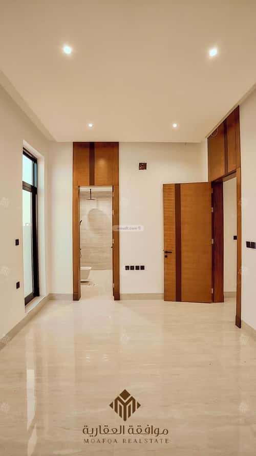 5 bedroom villa in Al Mahdiyyah 4