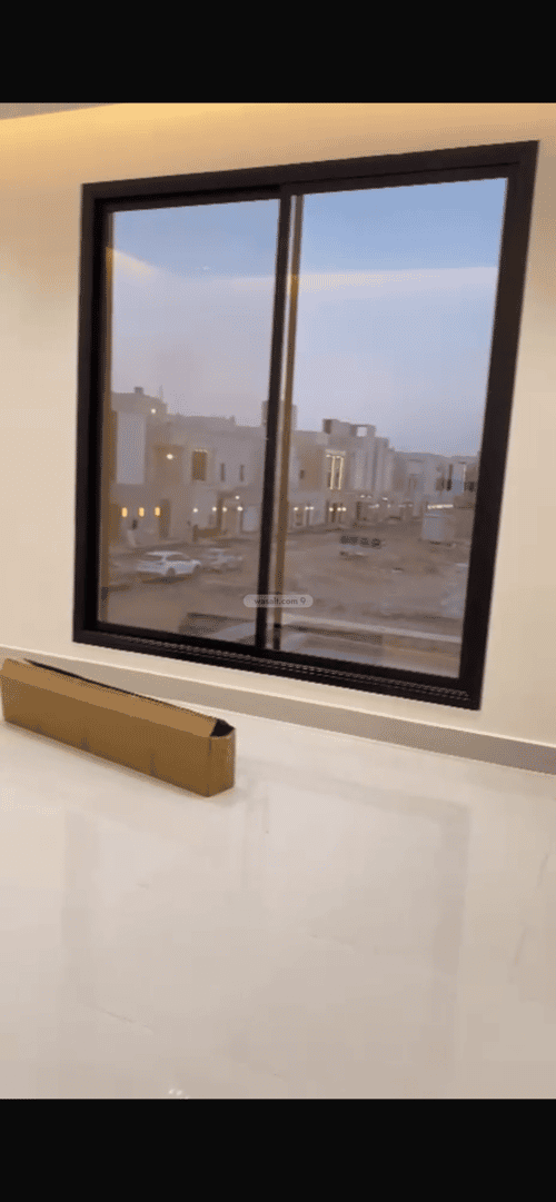 5 bedroom floor in Al Maizilah 5