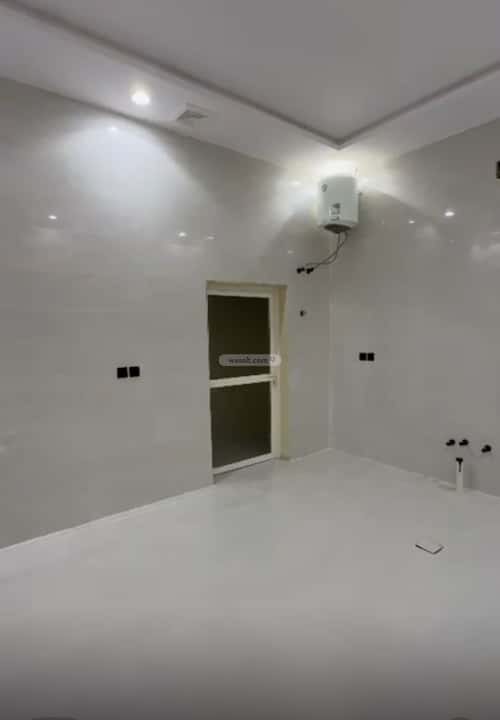 9 bedroom villa in Al Janadriyah 2