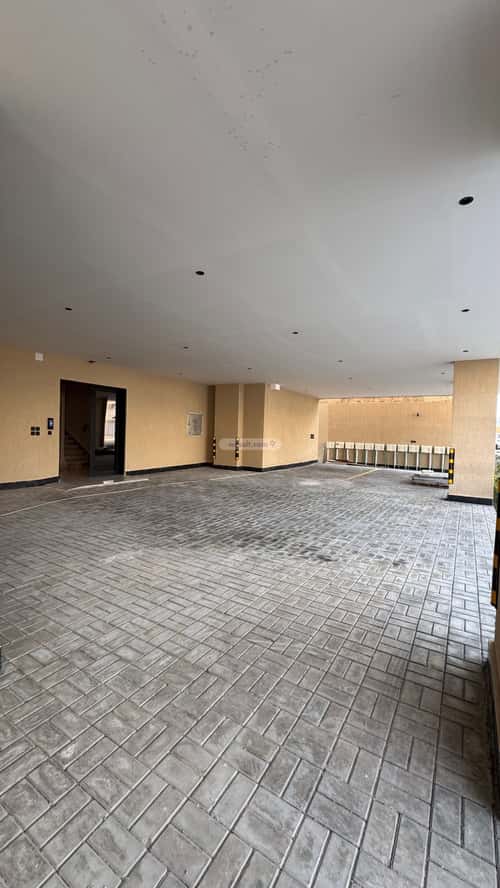 3 bedroom apartment in King Faisal 6