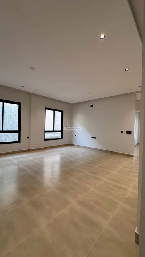 3 bedroom apartment in King Faisal 5