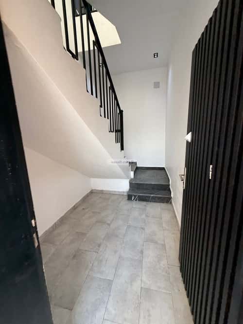 6 bedroom apartment in Al Janadriyah 5