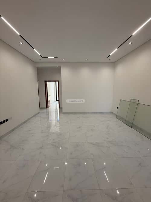 5 bedroom floor in Al Janadriyah 3