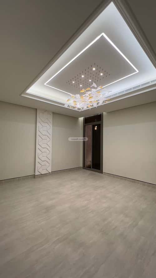 5 bedroom villa in Al Mahdiyyah 4