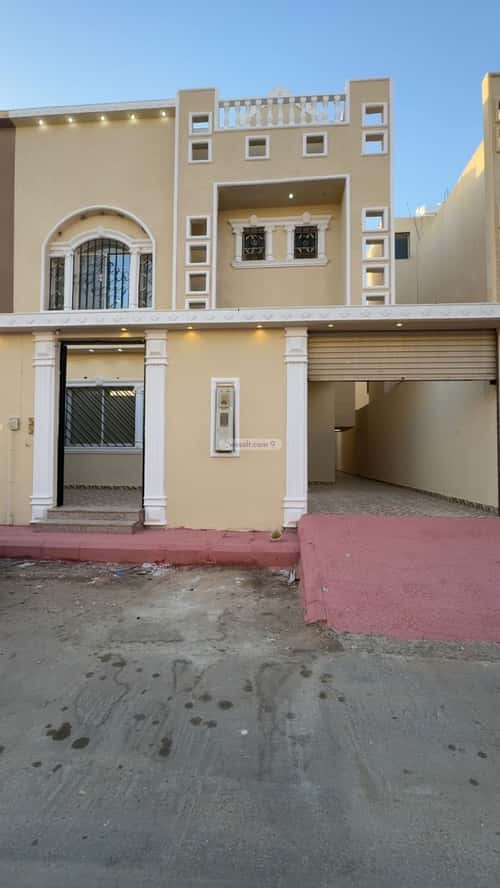 4 bedroom villa in Tuwaiq 12