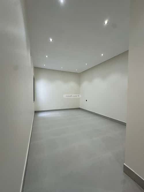 4 bedroom floor in Al Janadriyah 7