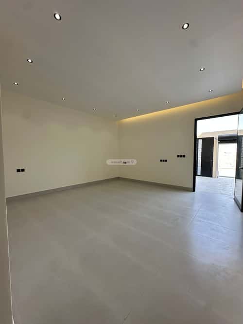 4 bedroom floor in Al Janadriyah 9