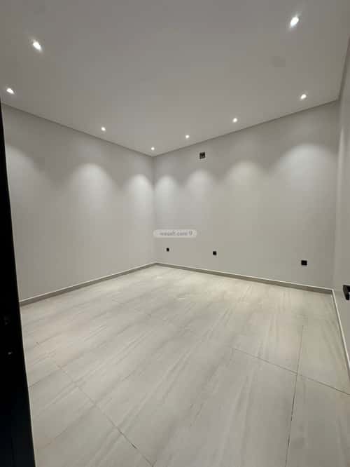 3 bedroom floor in Al Janadriyah 5