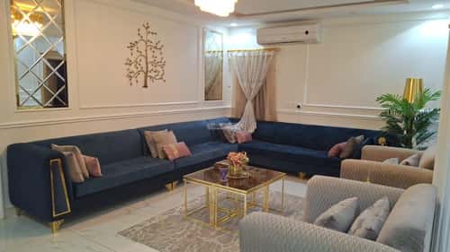 5 bedroom villa in Al Uraija Al Awsat 2
