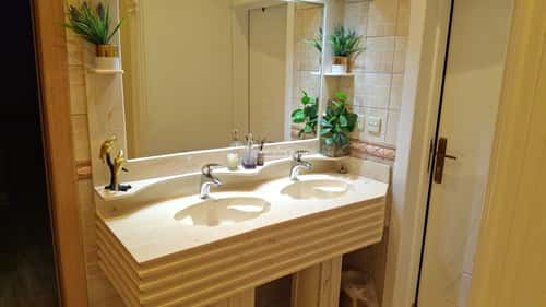 5 bedroom villa in Al Uraija Al Awsat 5