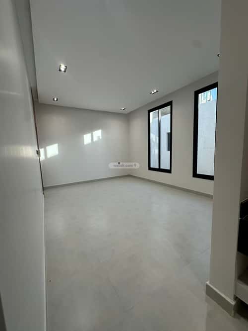 2 bedroom apartment in Al Rimal 4