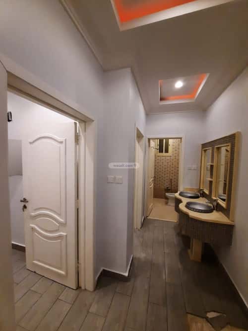 3 bedroom apartment in Dhahrat Laban 8