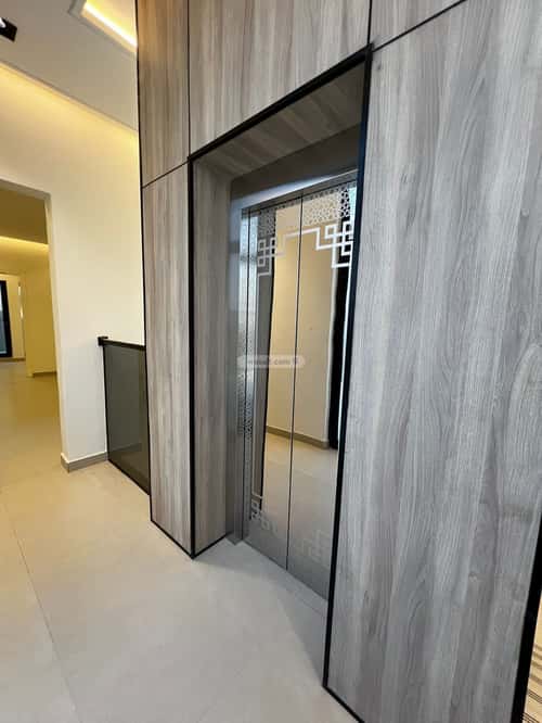 5 bedroom villa in Al Rimal 5