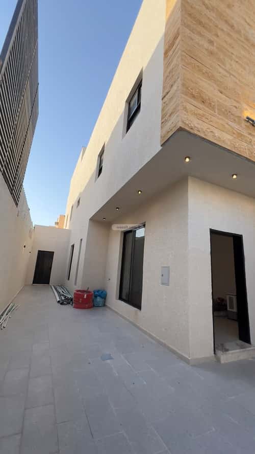 3 bedroom floor in As Suwaidi 2