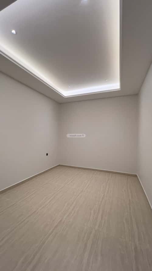 3 bedroom floor in As Suwaidi 9