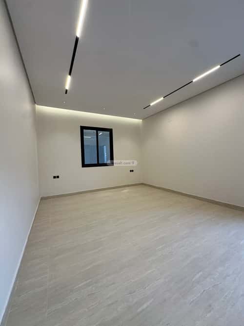 5 bedroom villa in Al Rimal 4
