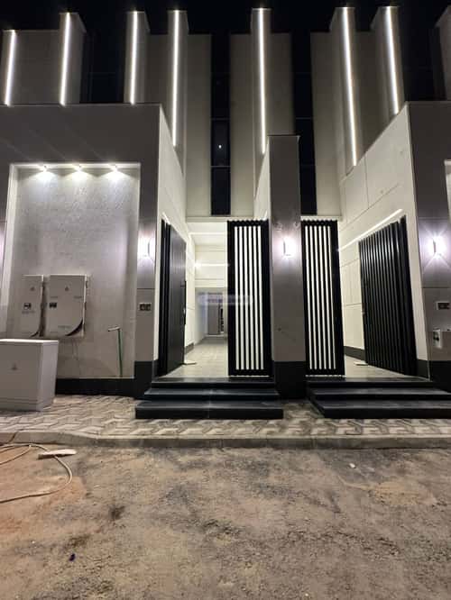 3 bedroom floor in Al Janadriyah 6