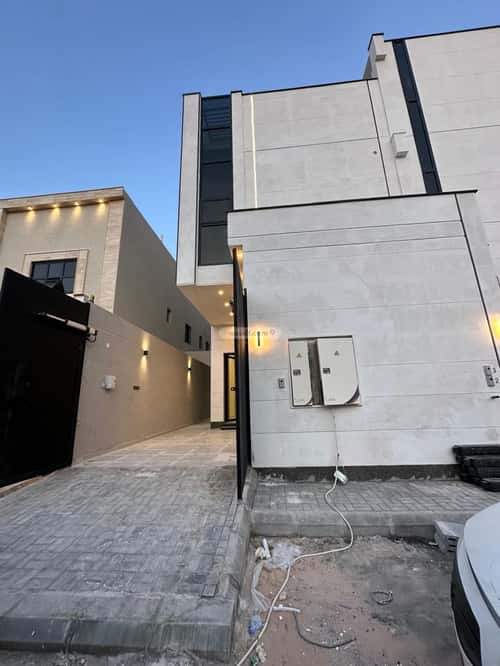 دور 3 غرف في المرجان 4