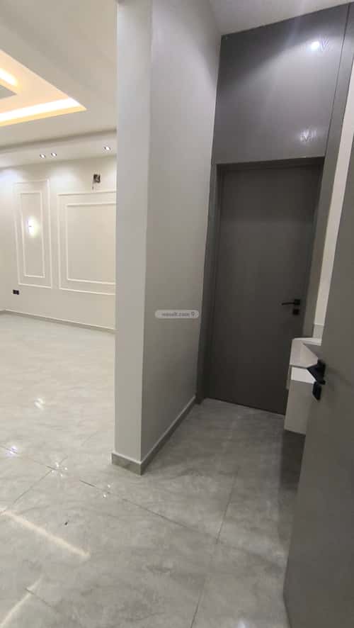 شقة 3 غرف في عكاظ 1