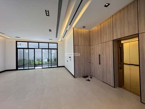 5 bedroom villa in Al Rimal 1