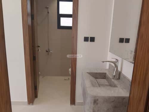 فيلا 5 غرف في عكاظ 1