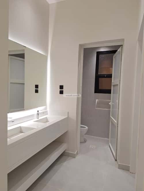 5 bedroom floor in Al Janadriyah 15