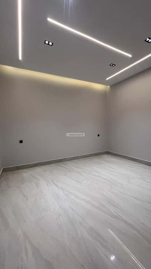 3 bedroom floor in Okaz 11