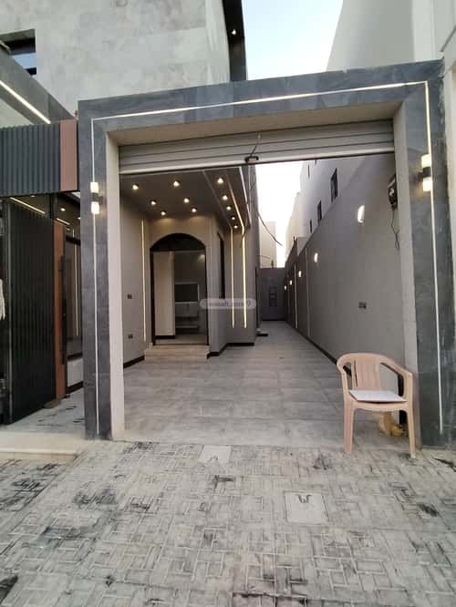 5 bedroom floor in Al Nadwah 7