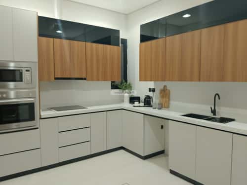 شقة 5 غرف في الحزم 5