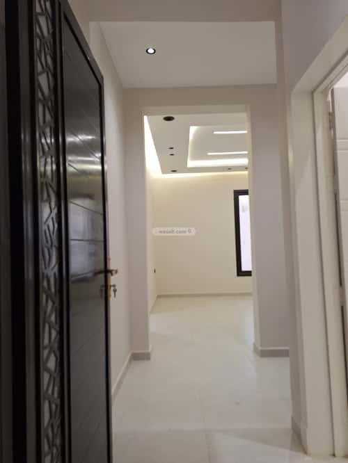 5 bedroom floor in Al Janadriyah 3