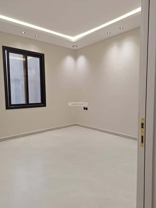 5 bedroom floor in Al Janadriyah 12