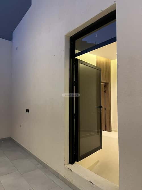 6 bedroom floor in Al Janadriyah 6